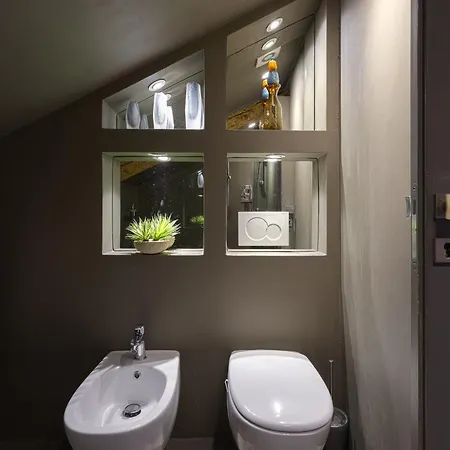 Pgrhome Maryloft In Cannareggio * Венеция