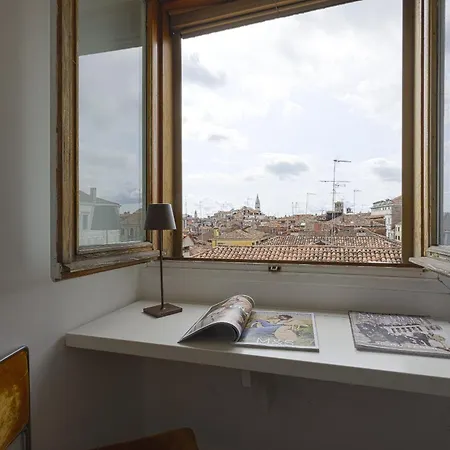 Pgrhome Maryloft In Cannareggio Венеция